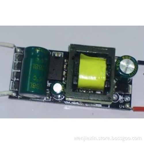 LED Driver For spotlight /bulb lamp 8-13x1W